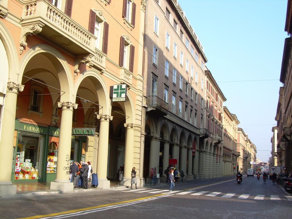 Travel House Bologna Apartamento Exterior foto