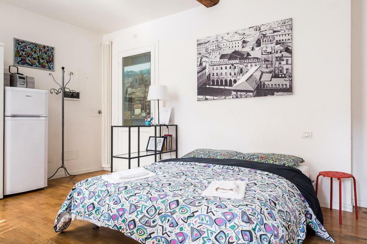 Travel House Bologna Apartamento Exterior foto